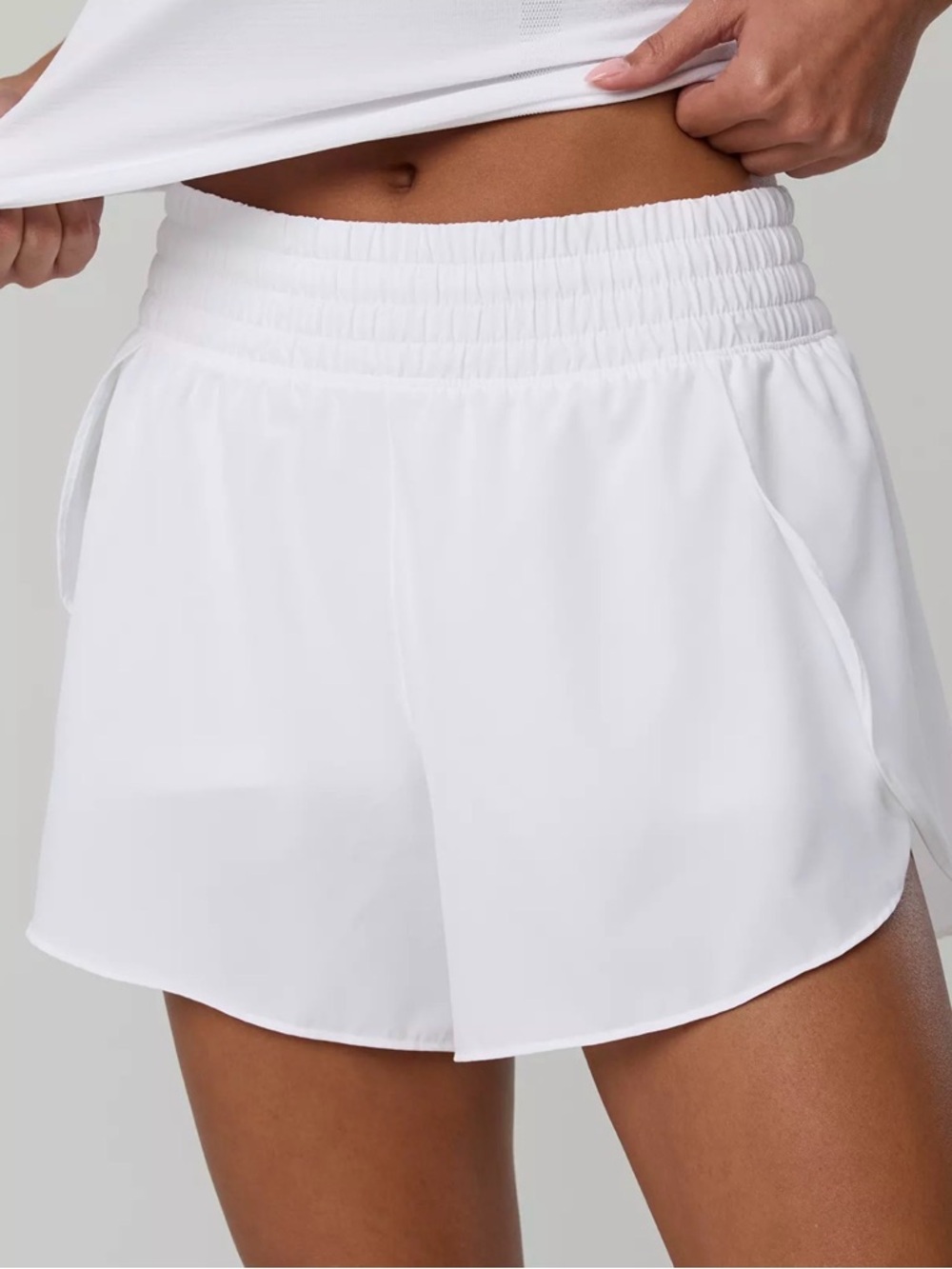 Offline by aerie White Athletic Shorts XXS